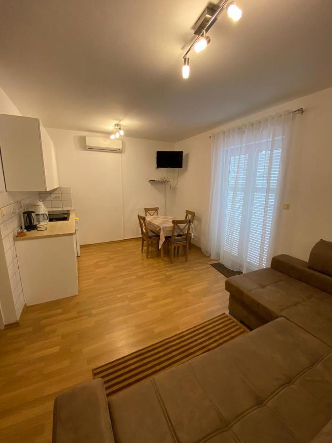 Apartment Coskovic Rosini المظهر الخارجي الصورة